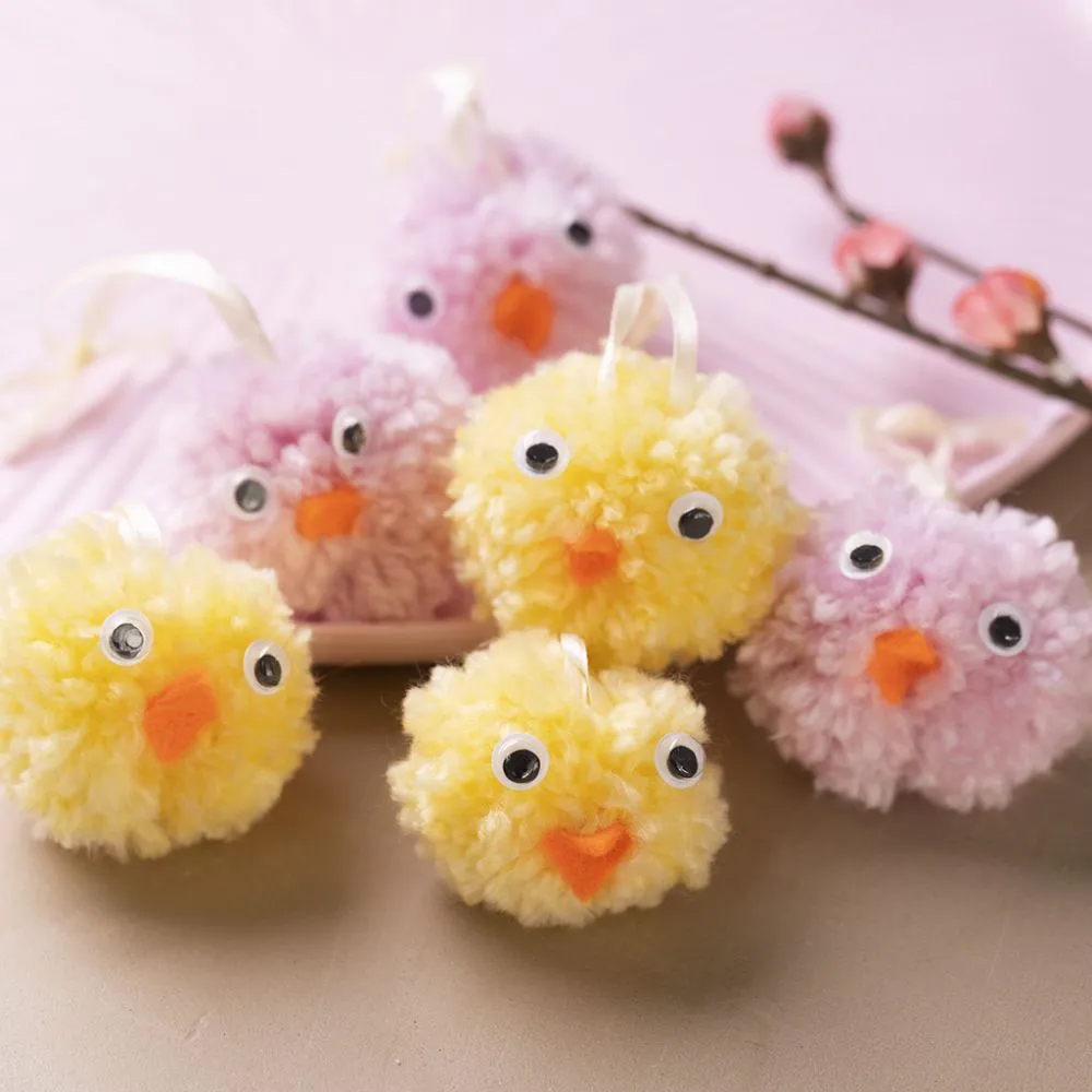 Mini DIY-kit Pompom Kycklingar i gruppen Skapande & Hobby / Högtider och säsong / Påskpyssel hos Pen Store (130809)
